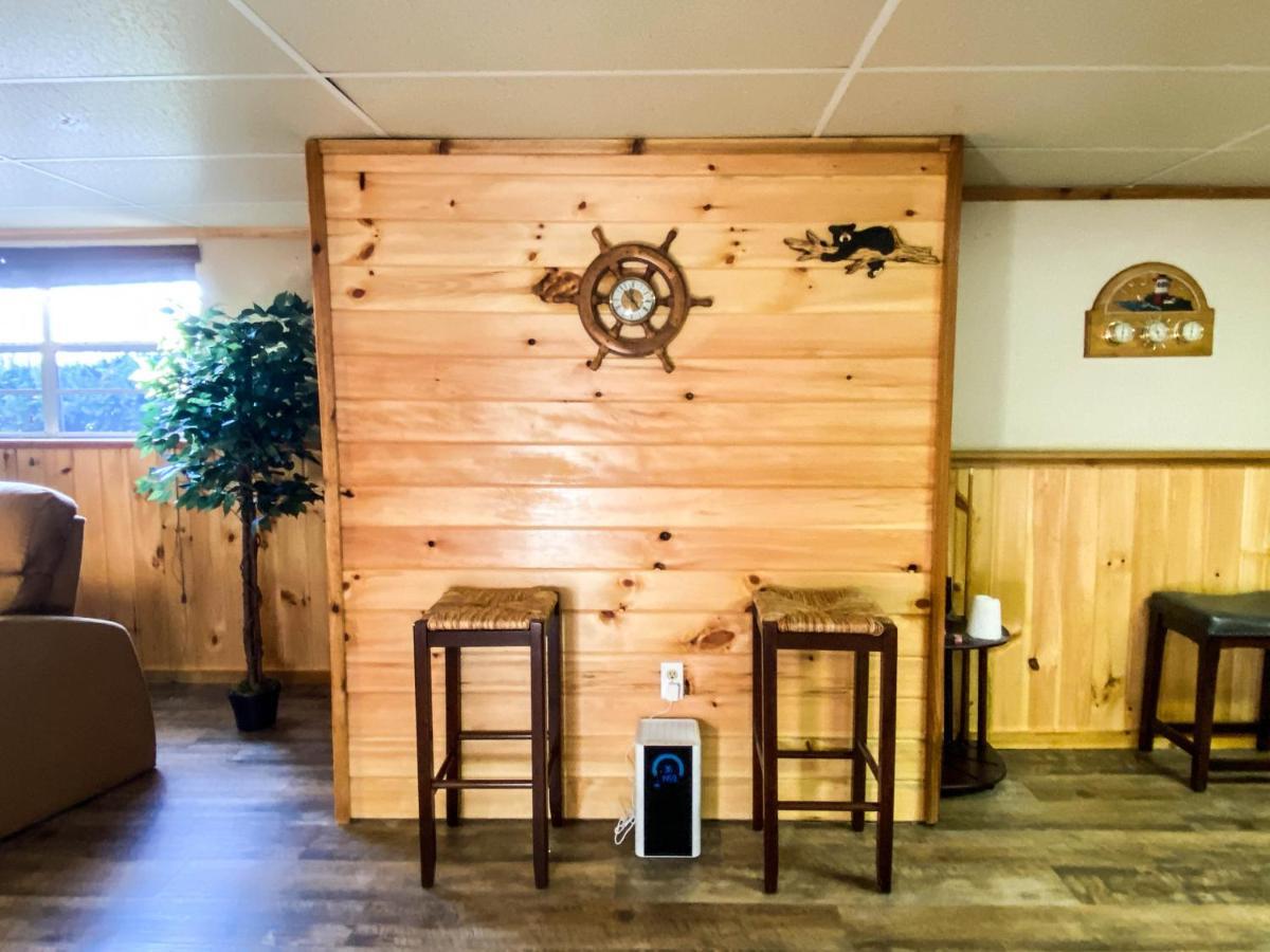 Modern Rustic Countryside Downstairs Guesthouse 塞维尔维尔 外观 照片